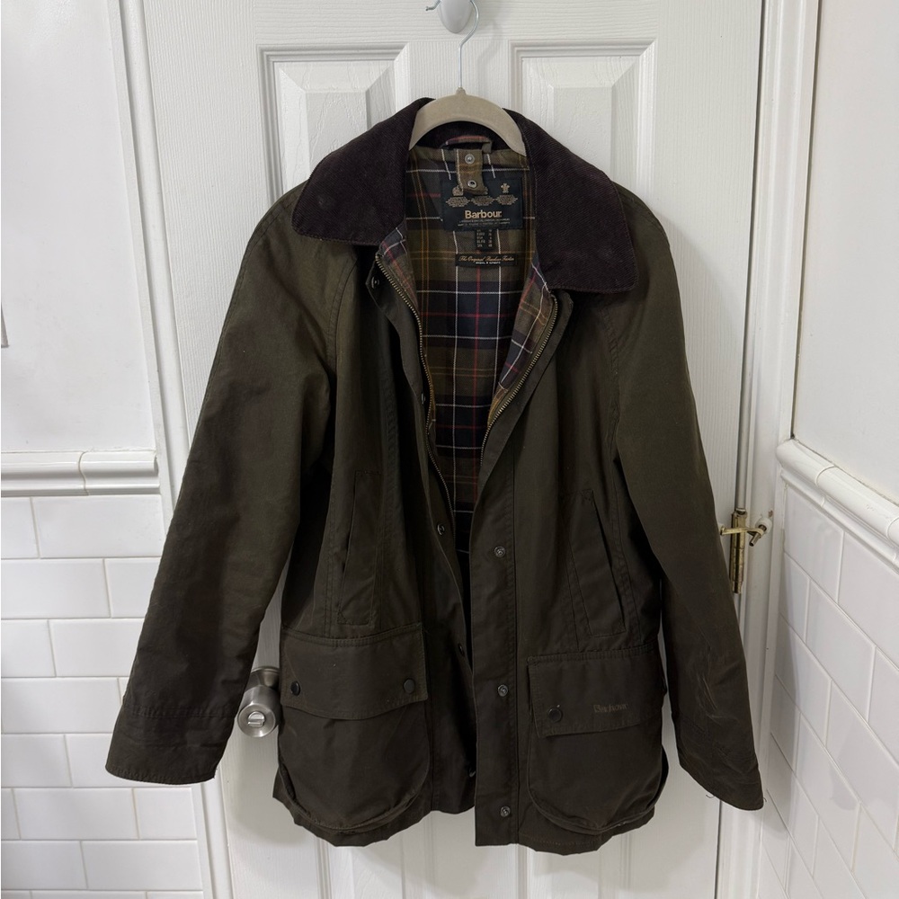 Barbour Ladies Classic Beadnell Waxed Jacket